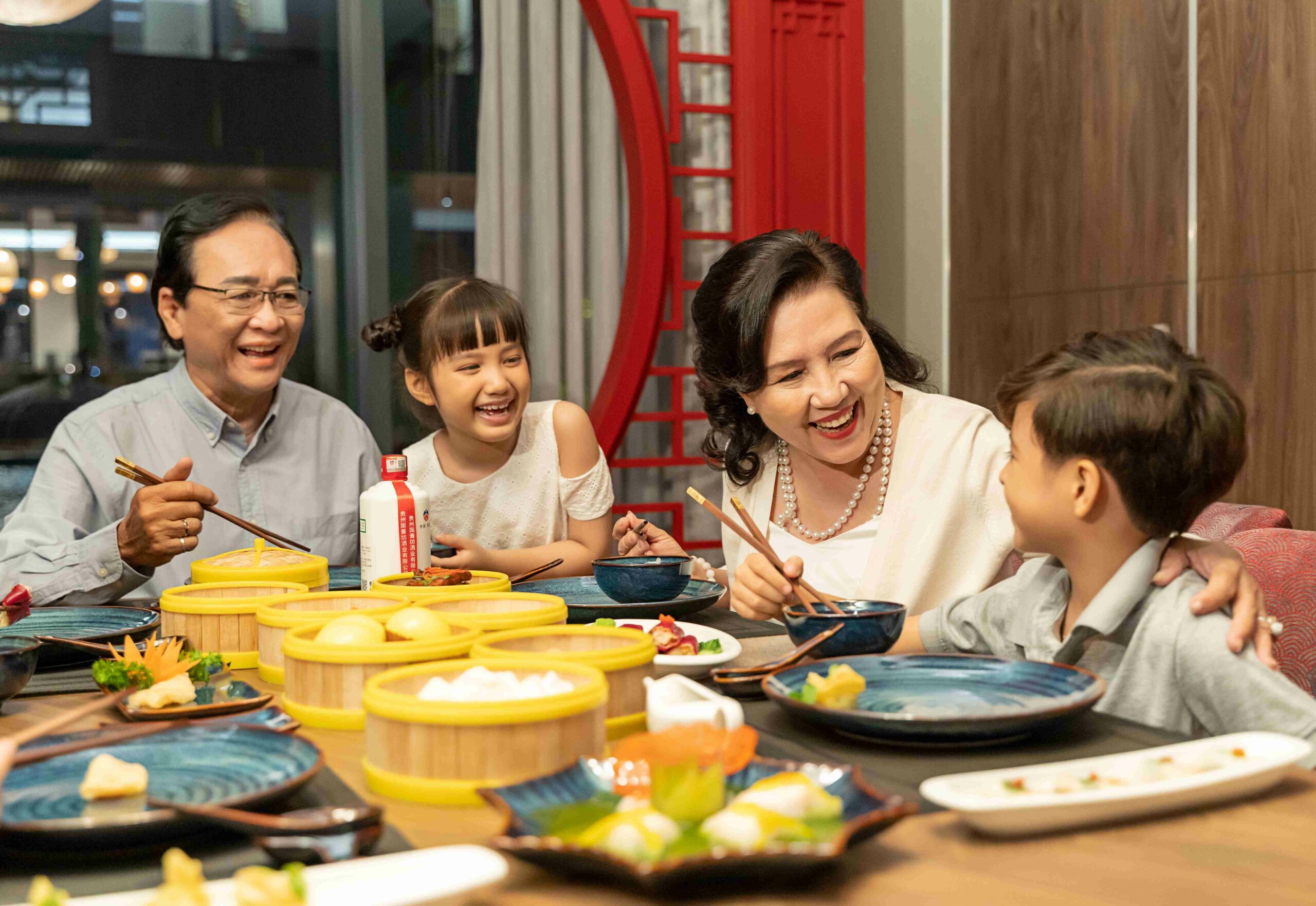 Mỹ vị sum vầy - Rực rỡ đón đại lễ 2/9 cùng FengHuang Chinese Cuisine